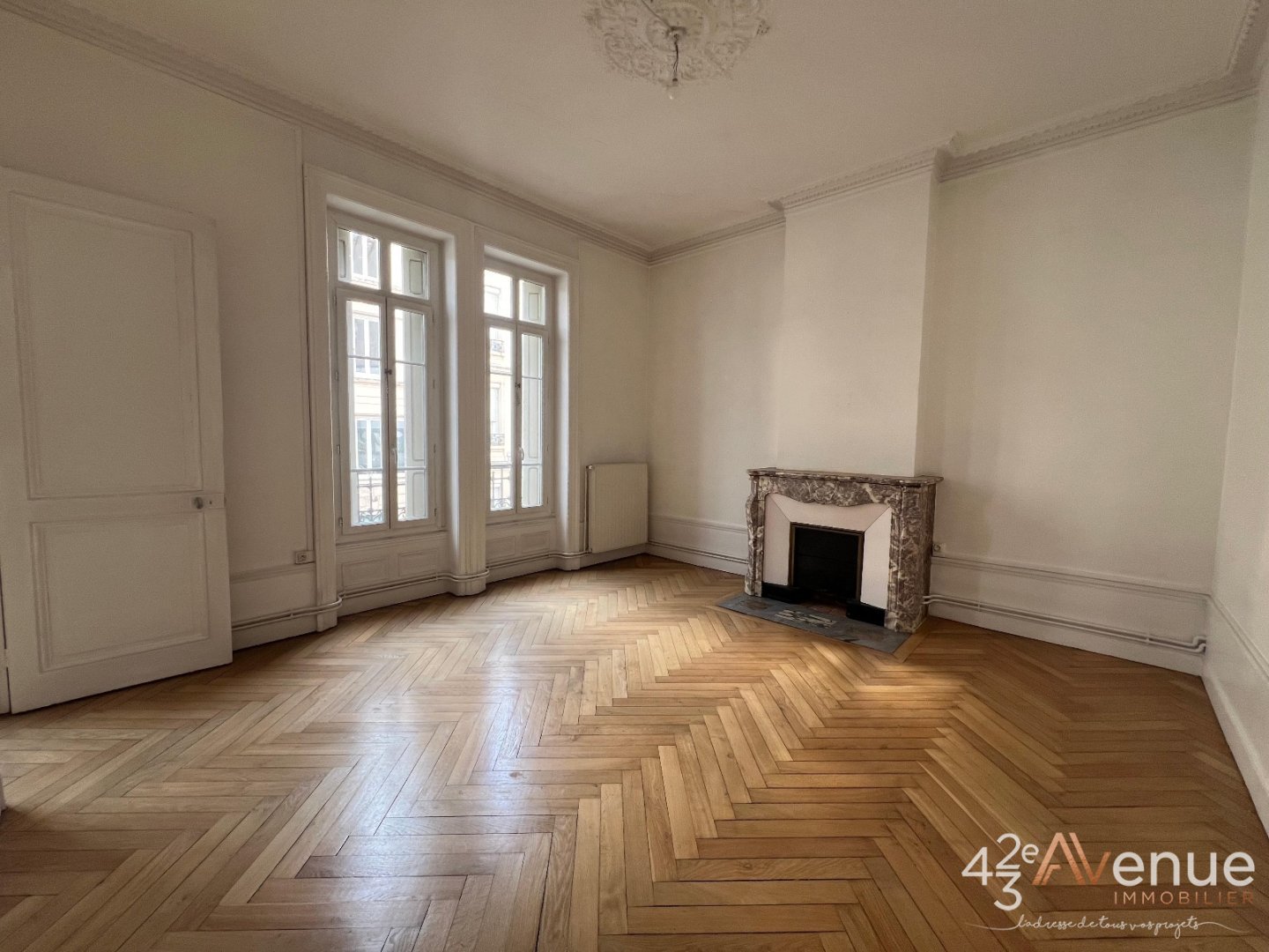 Appartement de type 5 Secteur facults A VENDRE - ST ETIENNE FACULTE   CENTRE DEUX - 100.77 m2 - 189000€