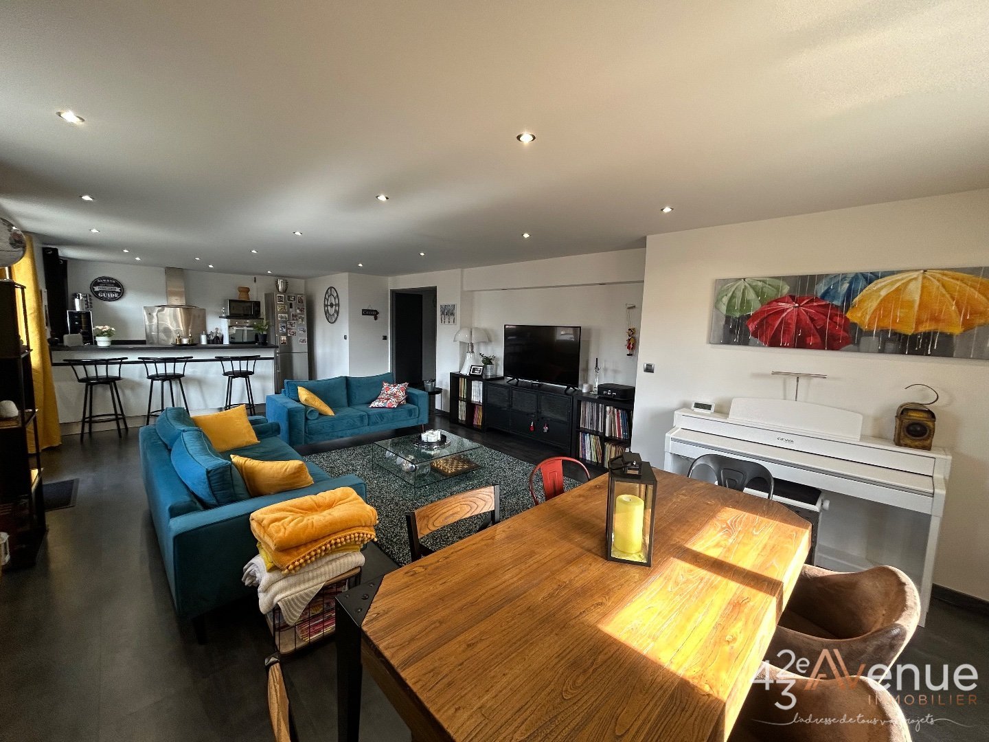 APPARTEMENT T5 A VENDRE - ST ETIENNE FAURIEL - 101 m2 - 169000€