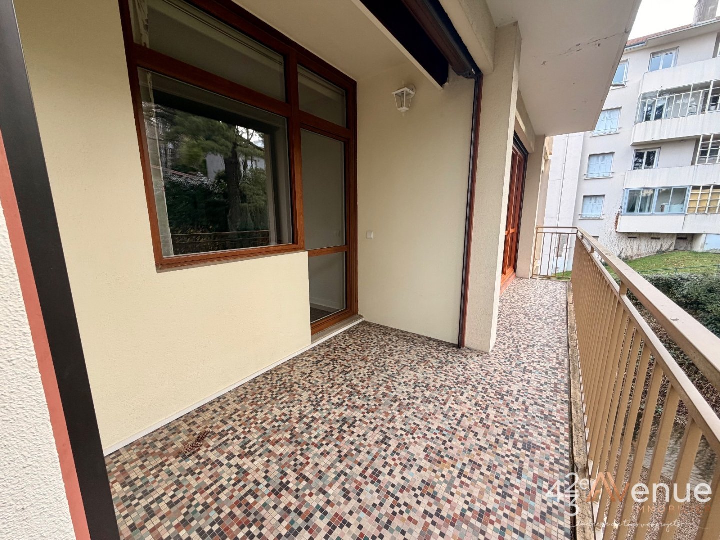 F5 de 144 m2 hab proche Cours Fauriel A VENDRE - ST ETIENNE FAURIEL - 144 m2 - 180�000�&euro;