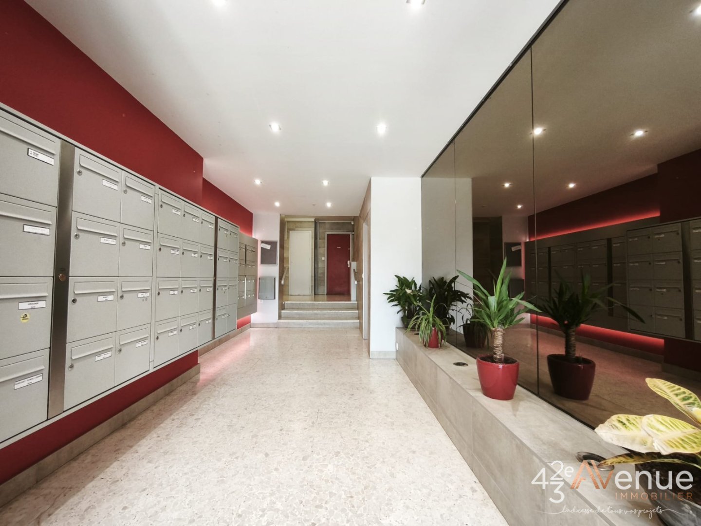 APPARTEMENT T5 A VENDRE - ST ETIENNE LA METARE - 96 m2 - 129 000 &euro;