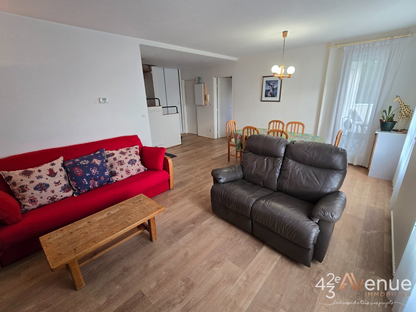 APPARTEMENT T5 - ST ETIENNE MONTAUD - 115.34 m2 - 130 500 €