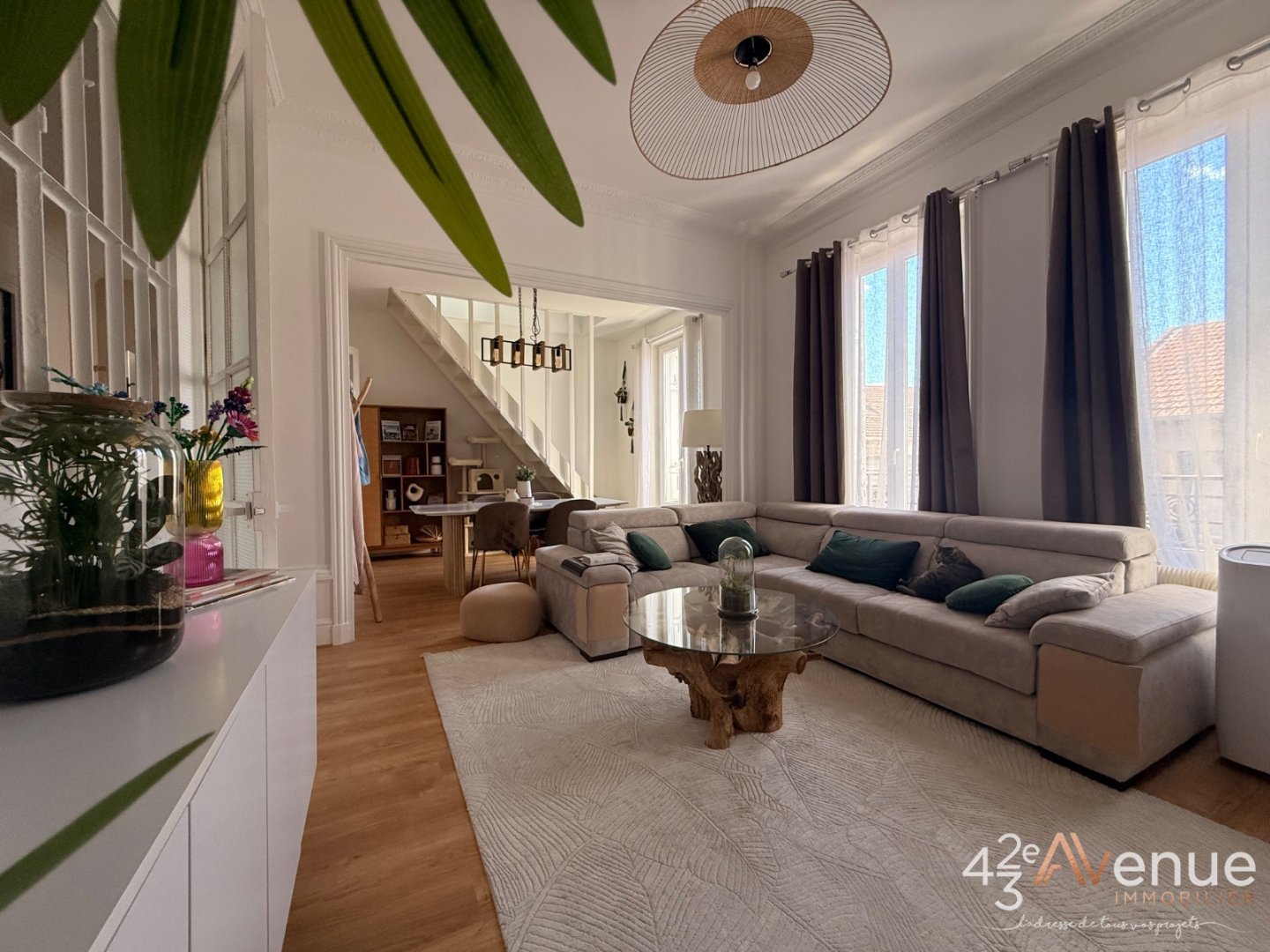 Appartement haussmannien aux beaux volumes A VENDRE - FIRMINY - 119.74 m2 - 175 000 &euro;