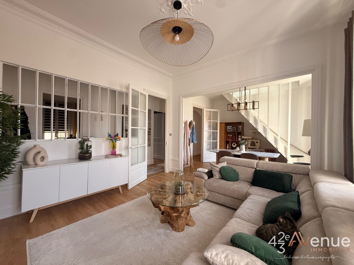 Appartement haussmannien aux beaux volumes A VENDRE - FIRMINY - 119.74 m2 - 175 000 &euro;