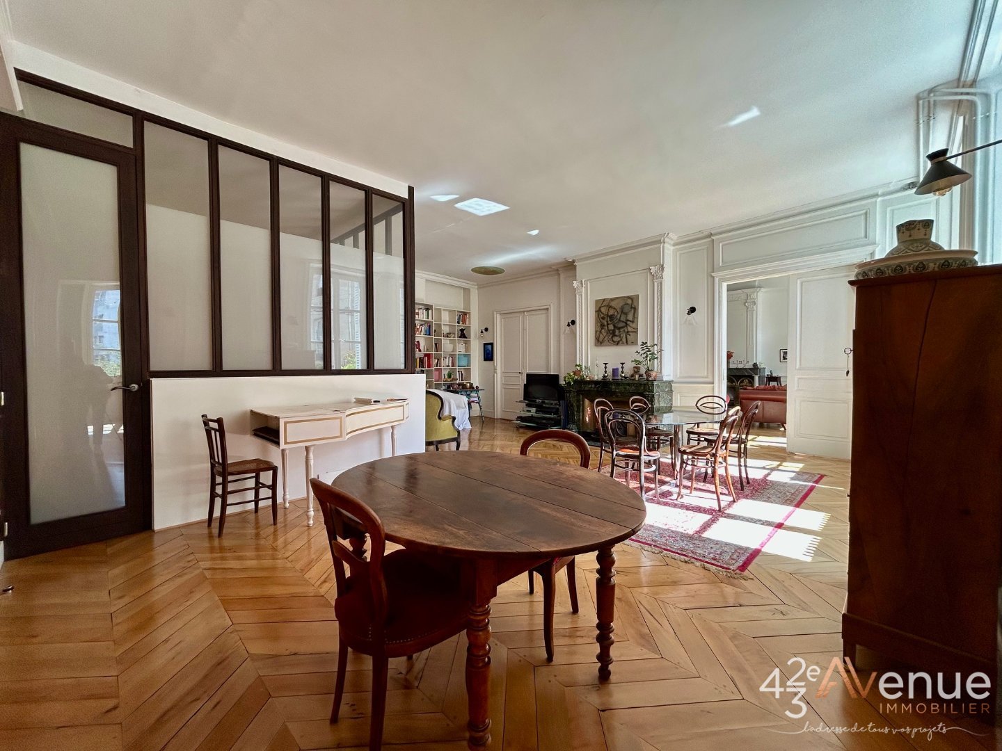 APPARTEMENT T6 A VENDRE - ST CHAMOND Centre-ville - 176.09 m2 - 245000€