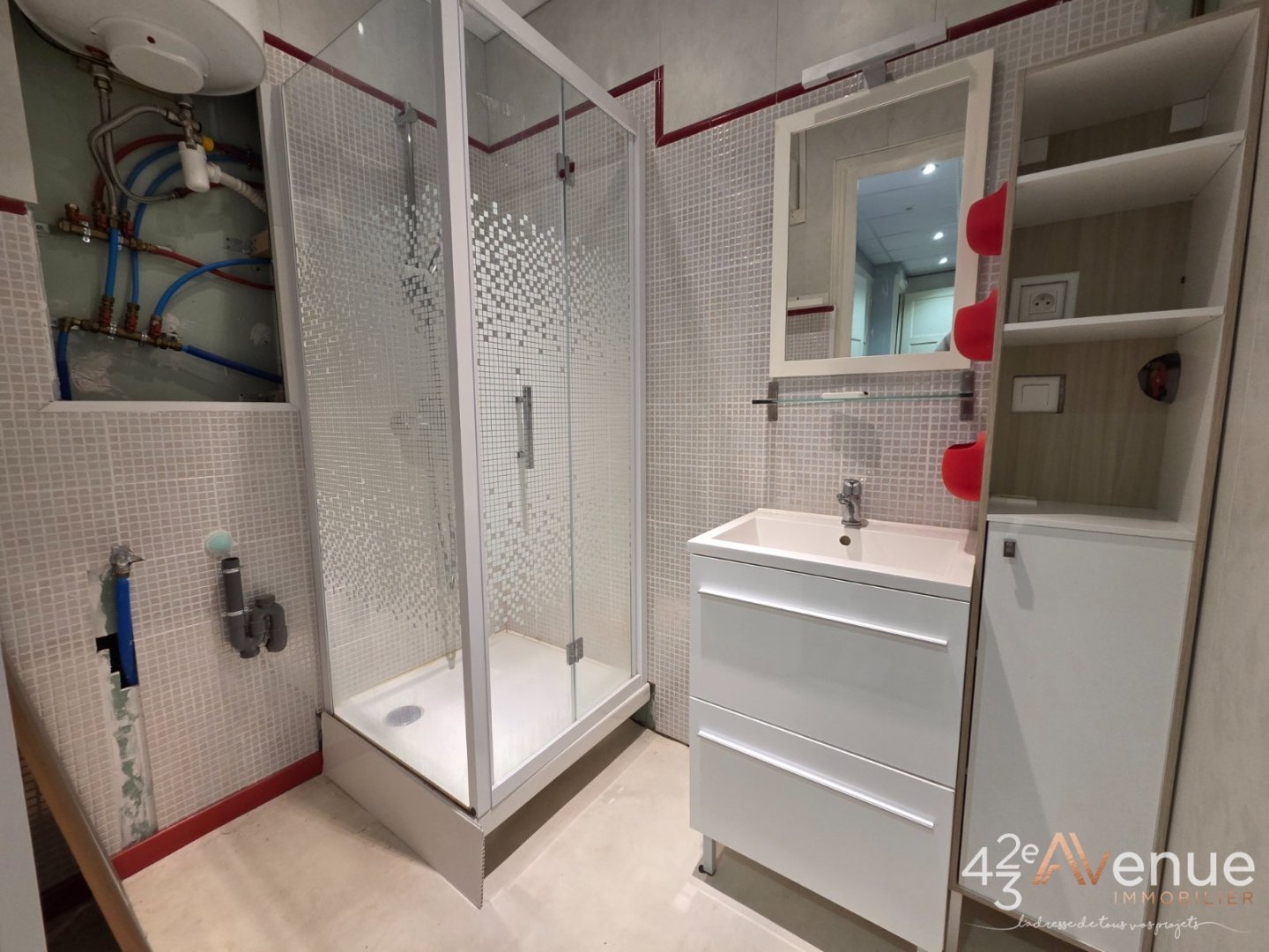 APPARTEMENT T6 A VENDRE - ST ETIENNE BADOUILLERE - 96.74 m2 - 99�000�&euro;