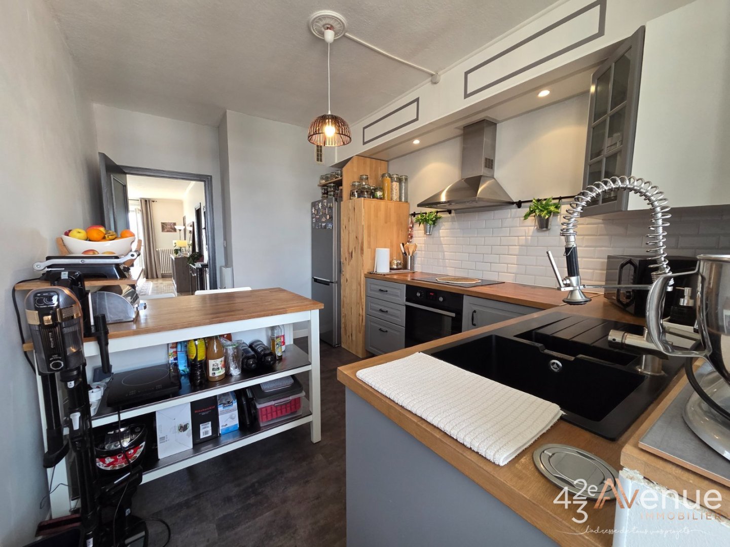 APPARTEMENT T6 A VENDRE - ST ETIENNE BERGSON - 146.22 m2 - 249�000�&euro;