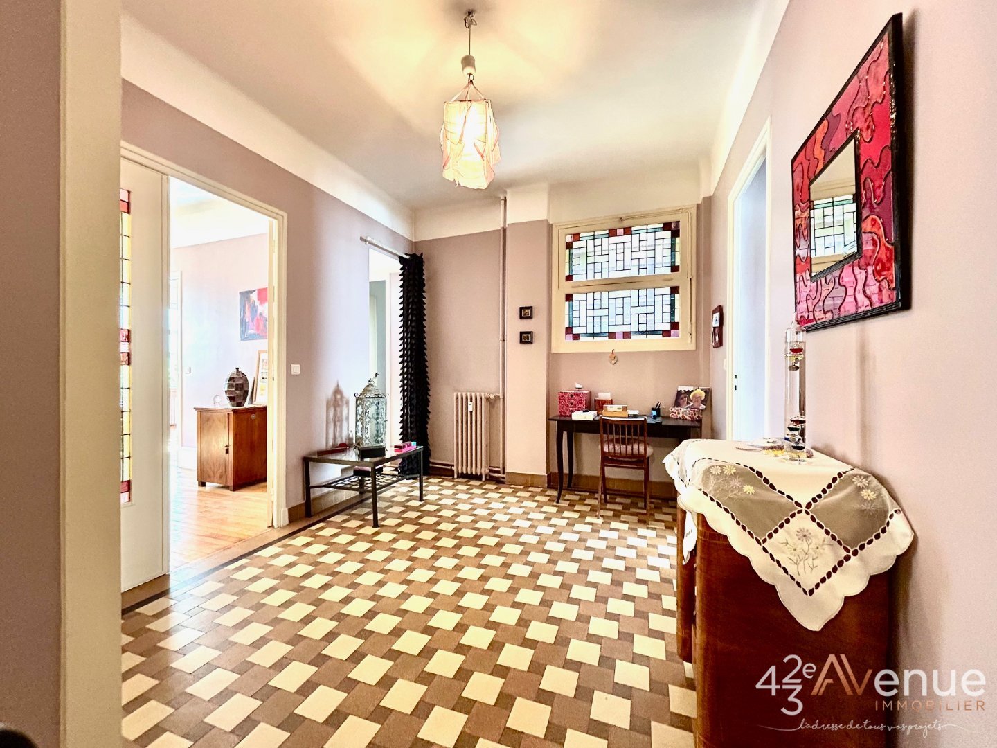 Appartement traversant - 3 chambres - 140 m2 - ST ETIENNE CENTRE VILLE - 140.04 m2 - VENDU