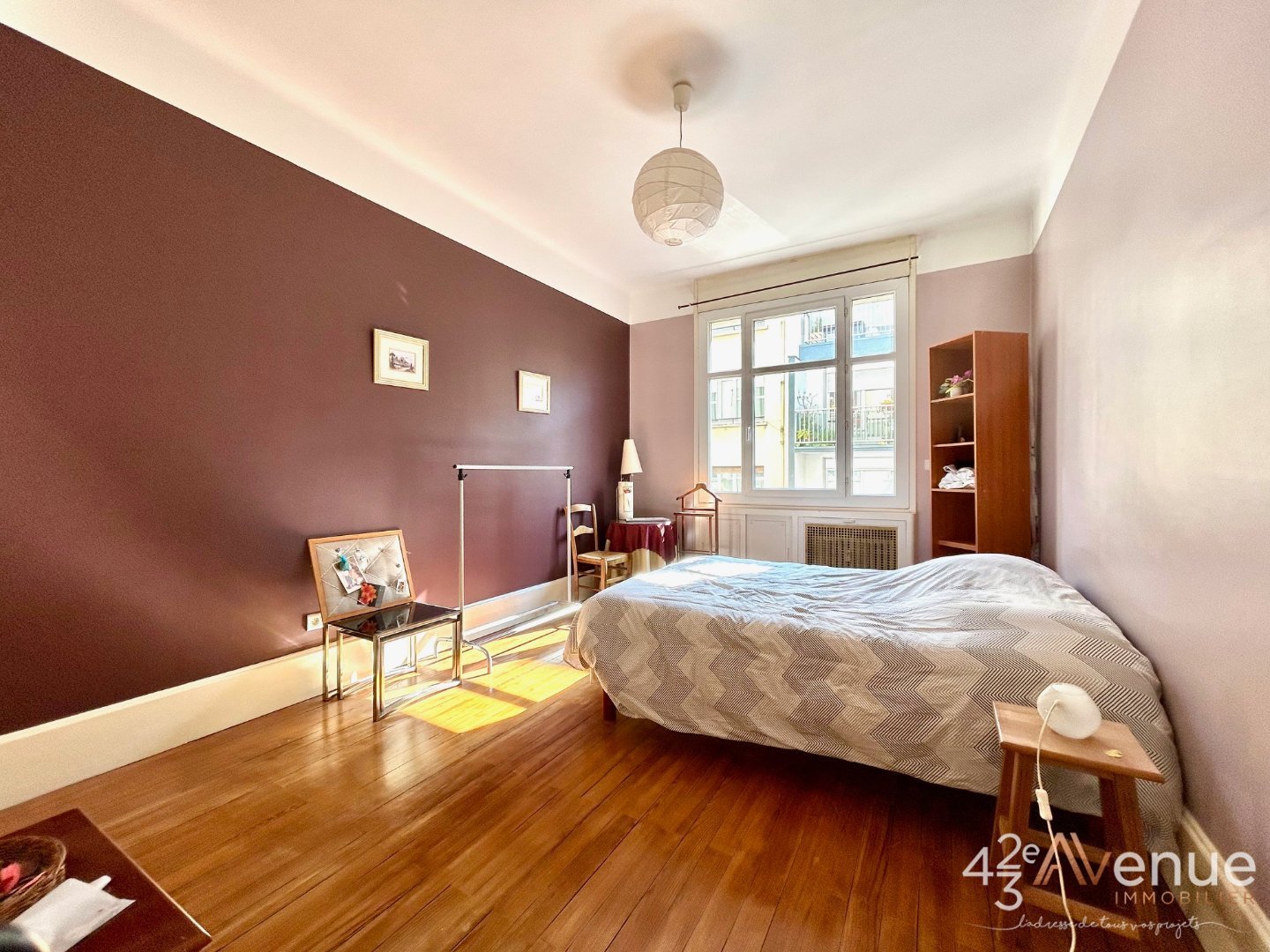 Appartement traversant - 3 chambres - 140 m2 - ST ETIENNE CENTRE VILLE - 140.04 m2 - VENDU