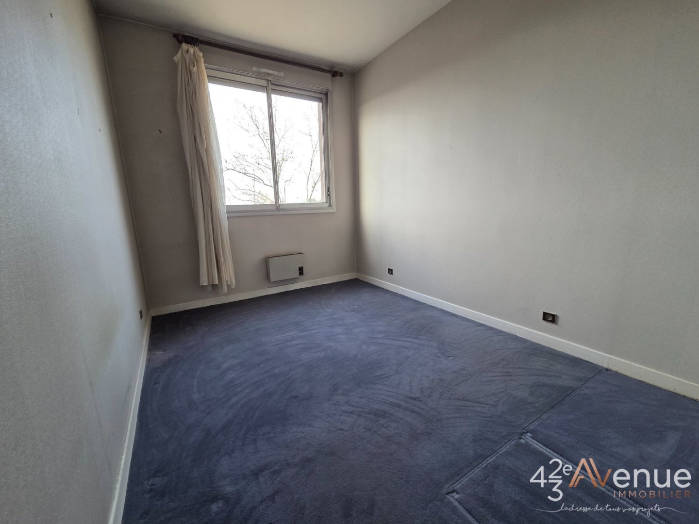 APPARTEMENT T6 A VENDRE - ST ETIENNE FAURIEL - 125.44 m2 - 145�000�&euro;