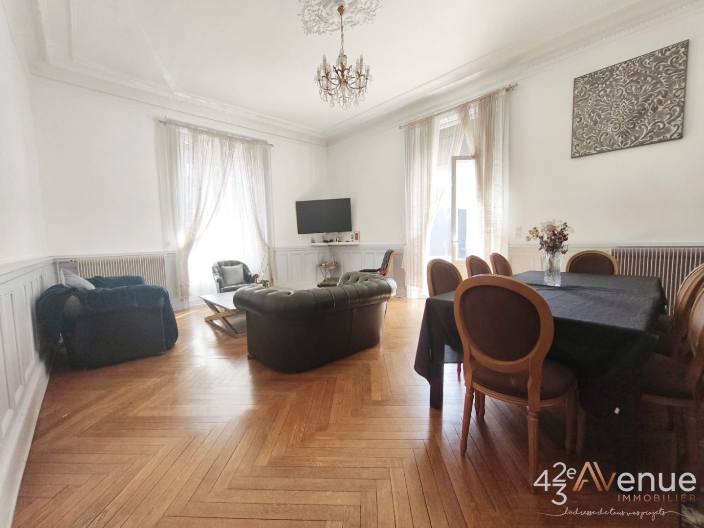 APPARTEMENT T6 A VENDRE - ST ETIENNE LA TERRASSE - 241 m2 - 299 000 &euro;