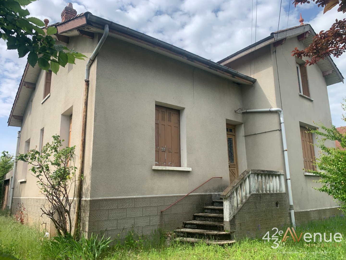 Maison cadastre ZI 1614 795 M² A VENDRE - VEAUCHE - 172 m2 - 250 000 &euro;