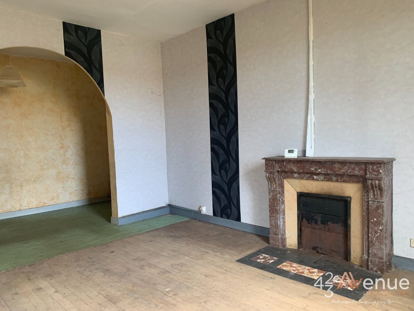 Maison cadastre ZI 1614 795 M² A VENDRE - VEAUCHE - 172 m2 - 250 000 &euro;