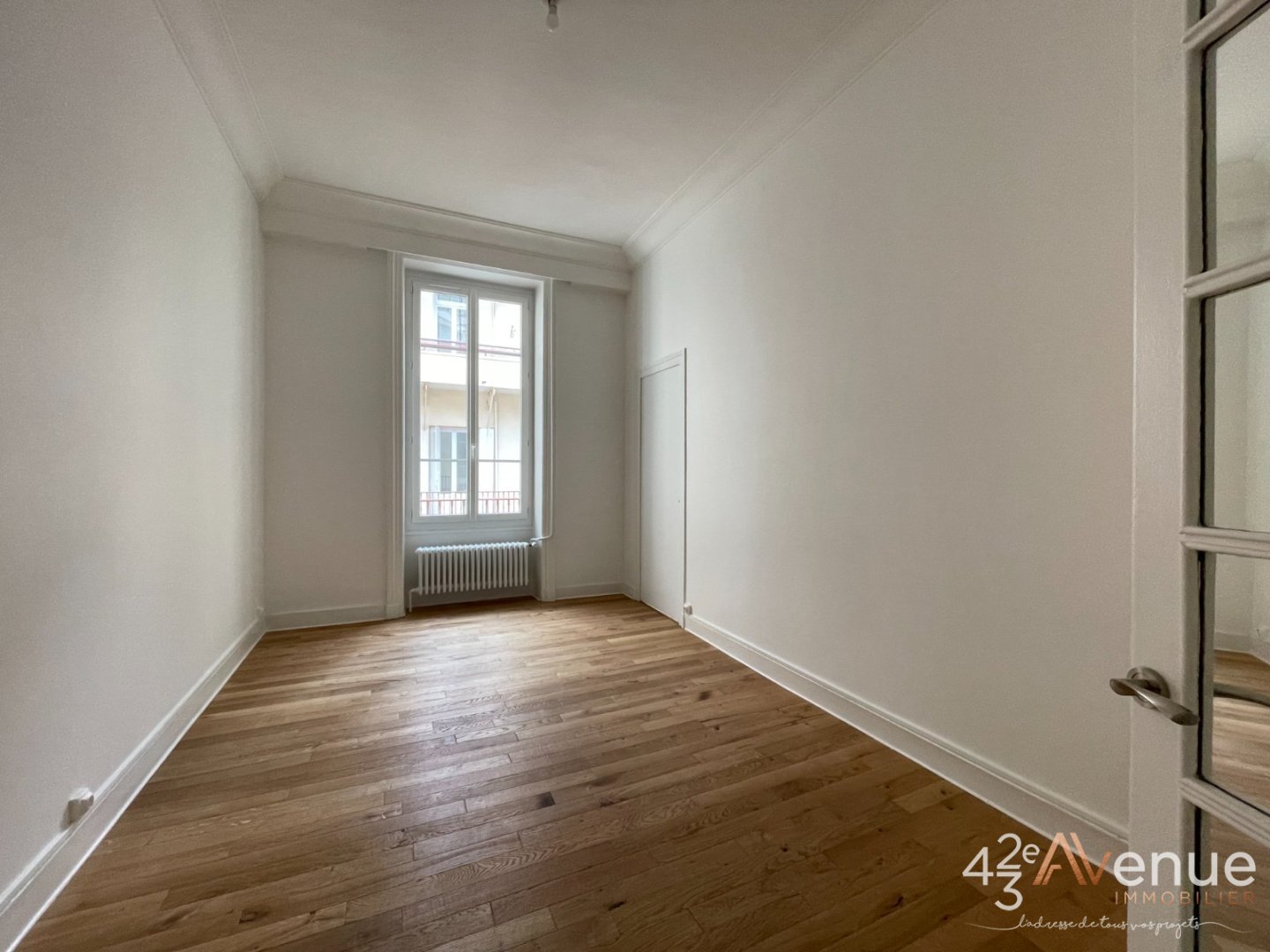 APPARTEMENT T5 - ST ETIENNE CENTRE VILLE - 150 m2 - 220�000�&euro;