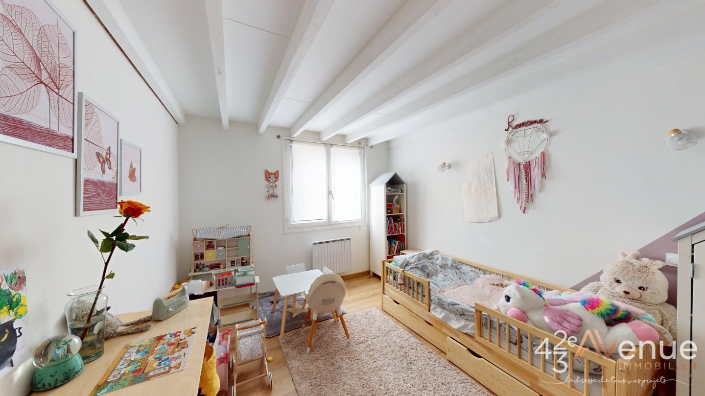 APPARTEMENT T9 A VENDRE - ST ETIENNE CENTRE VILLE - 210 m2 - 289 000 &euro;