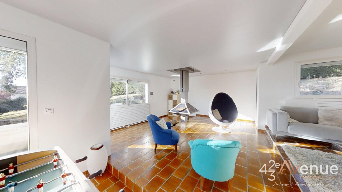 VILLA A VENDRE - AVEIZIEUX - 260 m2 - 598 000 &euro;