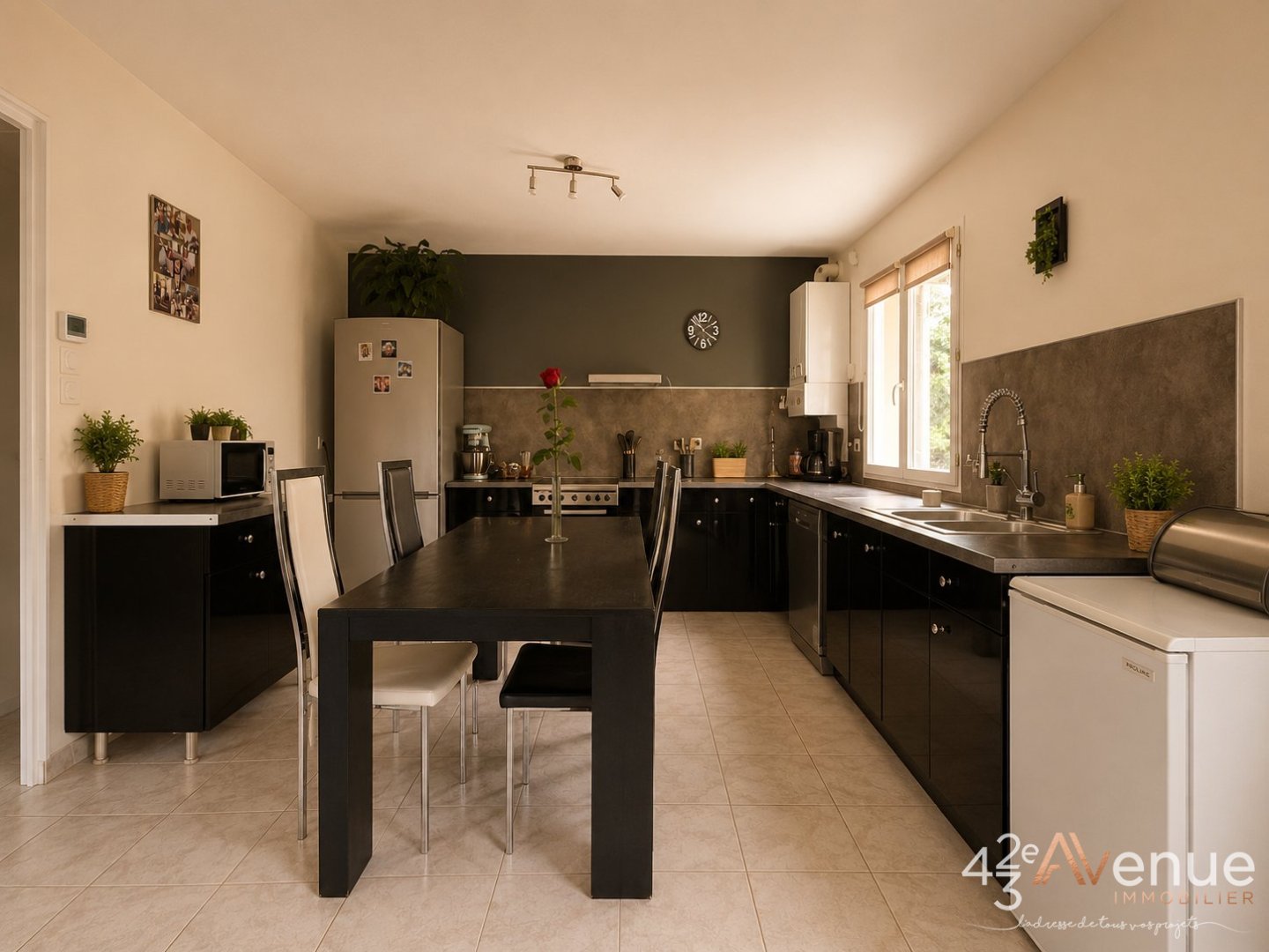 VILLA A VENDRE - CHEVRIERES - 119 m2 - 292 000 &euro;