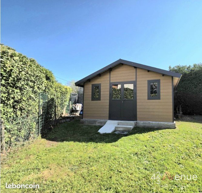 VILLA A VENDRE - CHEVRIERES - 119 m2 - 292 000 &euro;
